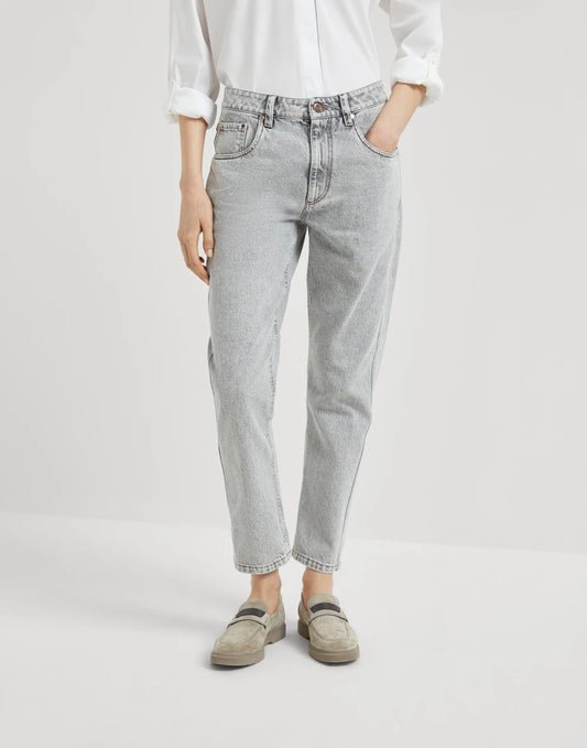 Authentic denim straight trousers with shiny bartack