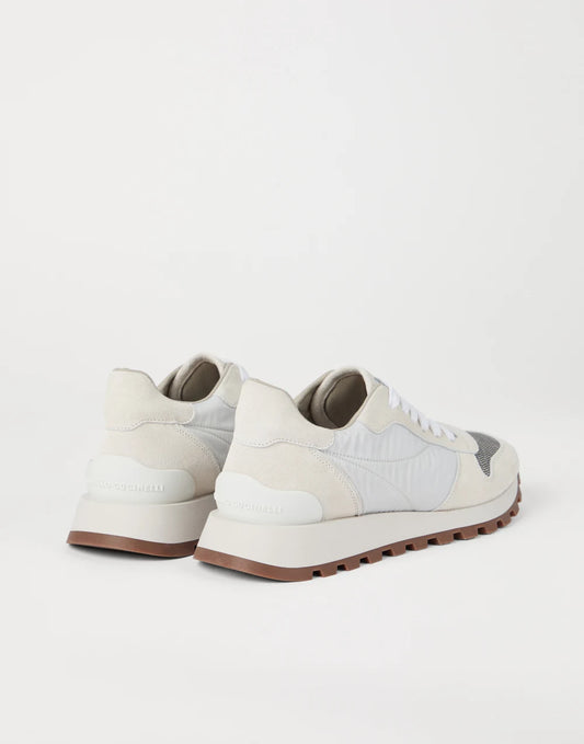 Suede and techno fabric runners with precious toe