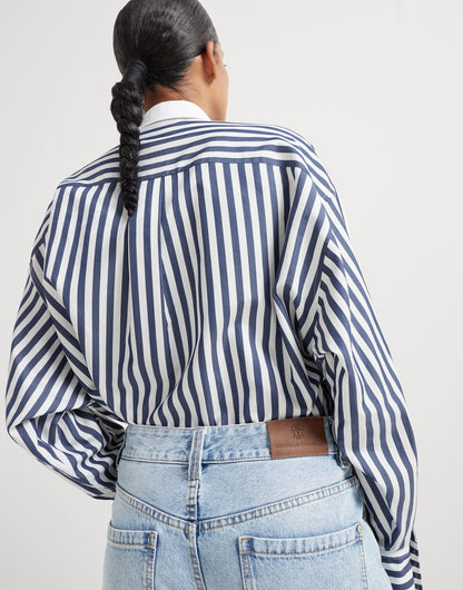 Authentic denim contemporary loose trousers with monili