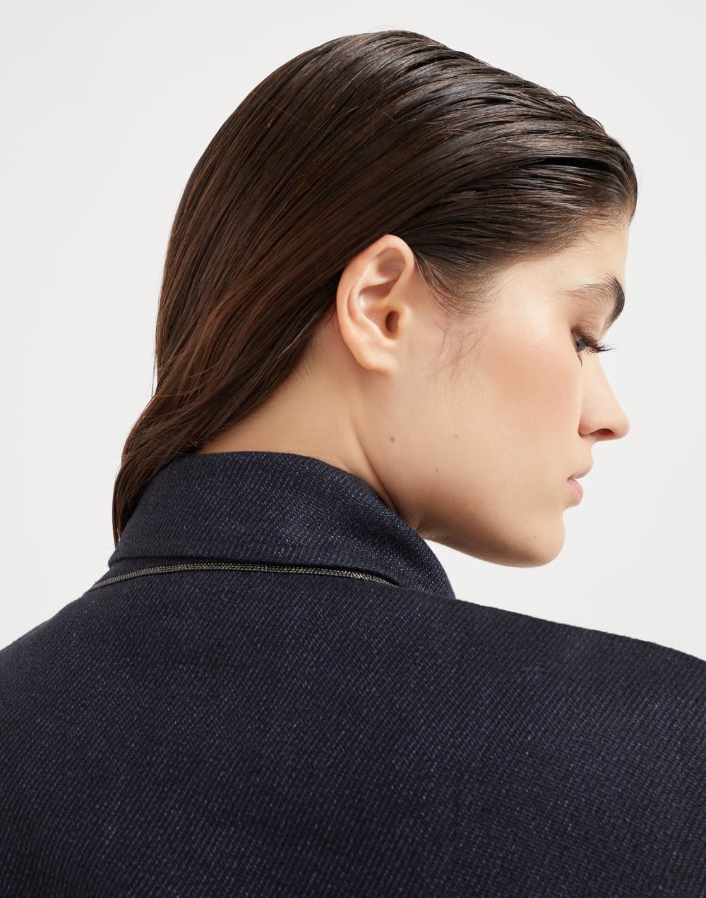 Linen cover cropped pea coat with monili