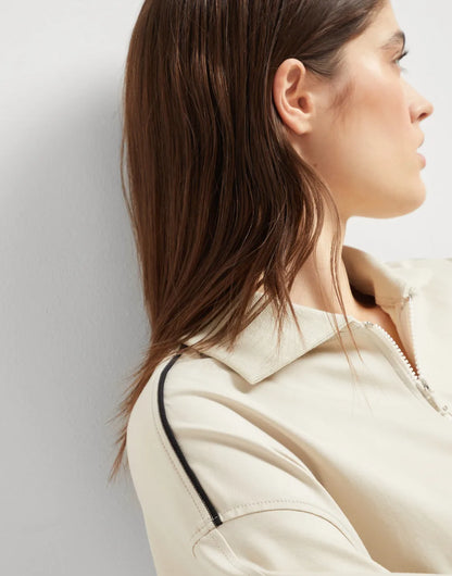 Couture interlock sweatshirt with zipper, piping and monili