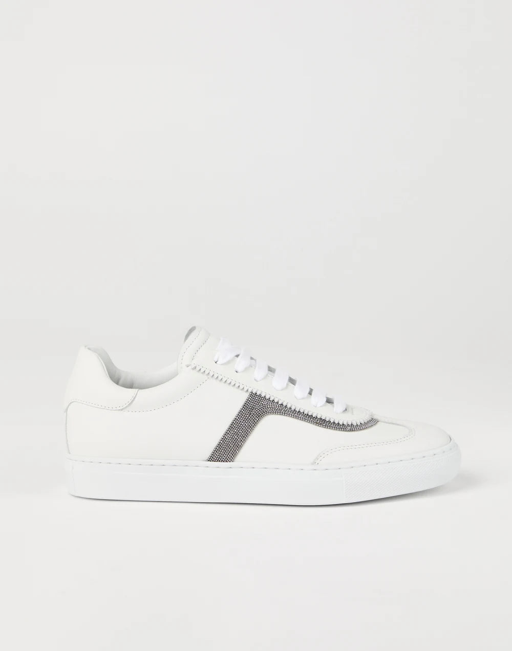 Calfskin sneakers with precious detail