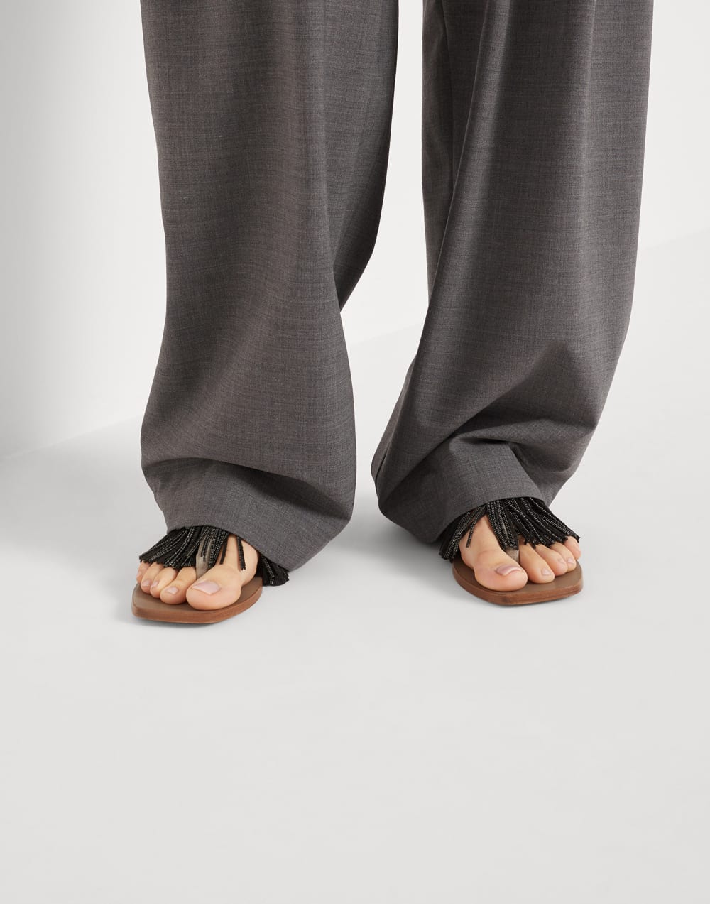 Suede sandals with precious tassels