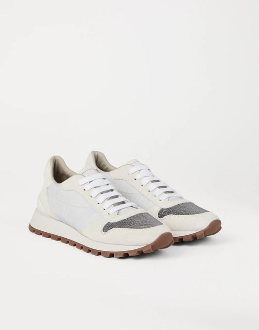 Suede and techno fabric runners with precious toe
