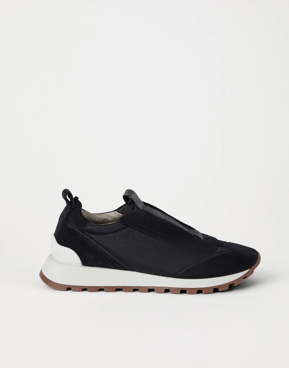 Suede and techno fabric runners with precious detail
