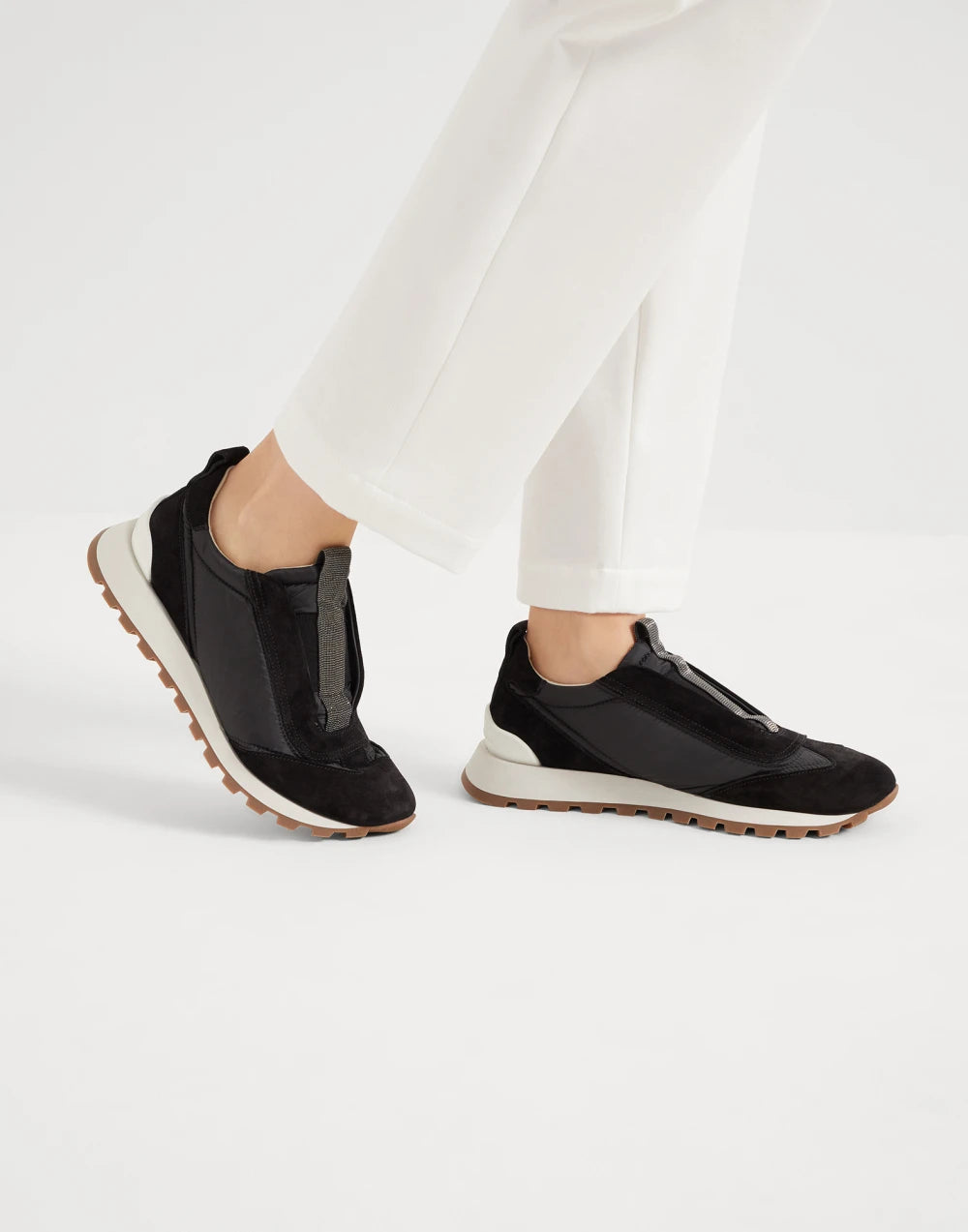 Suede and techno fabric runners with precious detail