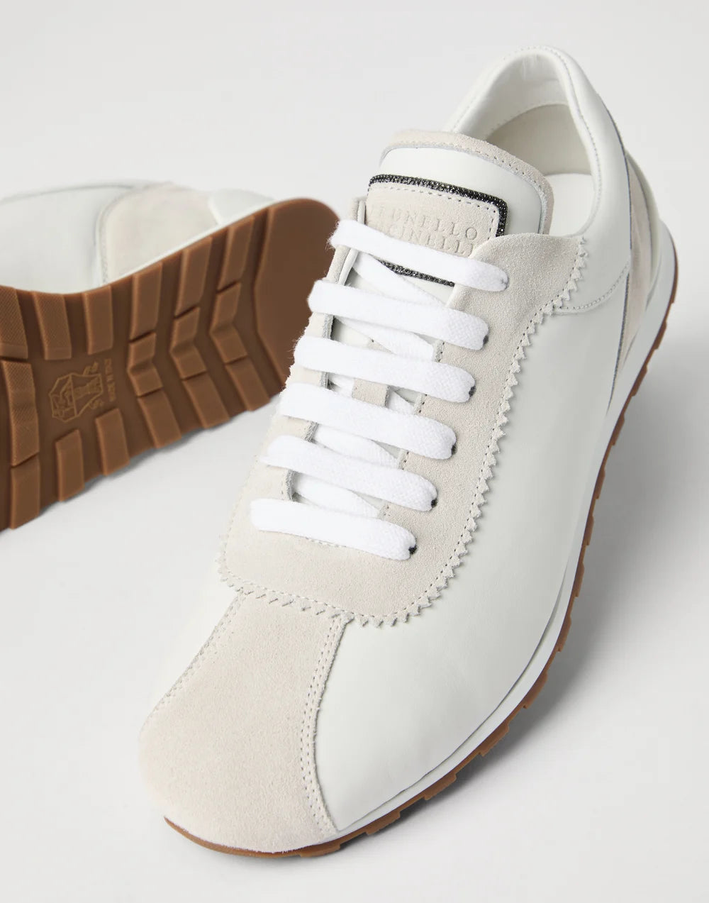Suede and calfskin runners with monili