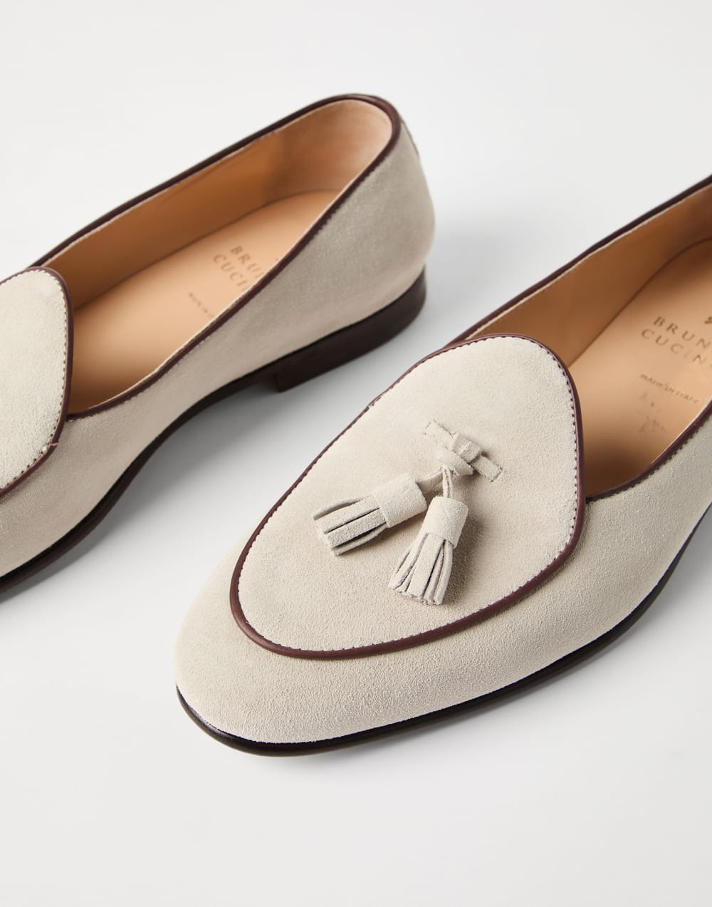 Suede Belgian loafer with tassels