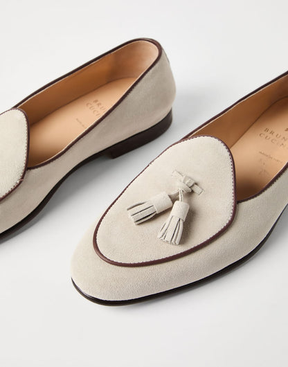 Suede Belgian loafer with tassels