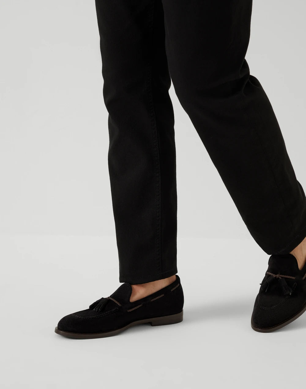 Suede loafers with tassels